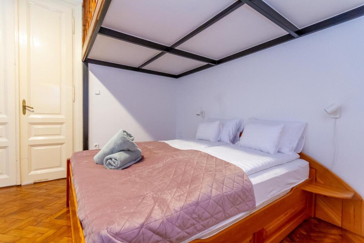 D8 Downtown Haven In Kadar Street By Nw Apartment