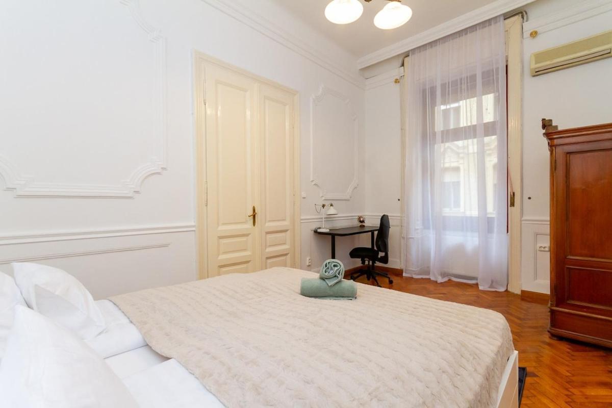Apartment D8 Downtown Haven In Kadar Street By Nw *